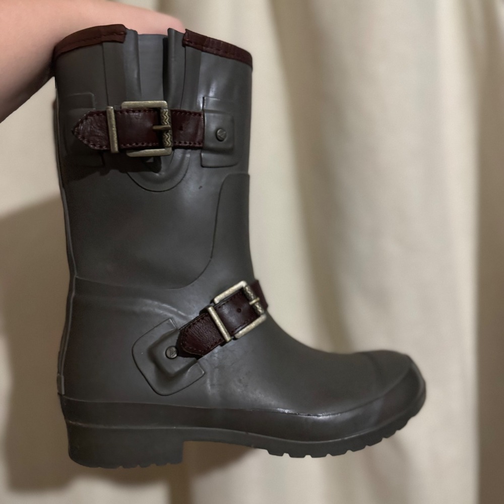 Sperry Top-Sider Women's Rubber Rain Boots Size 6 Olive Green Buckle Fisherman